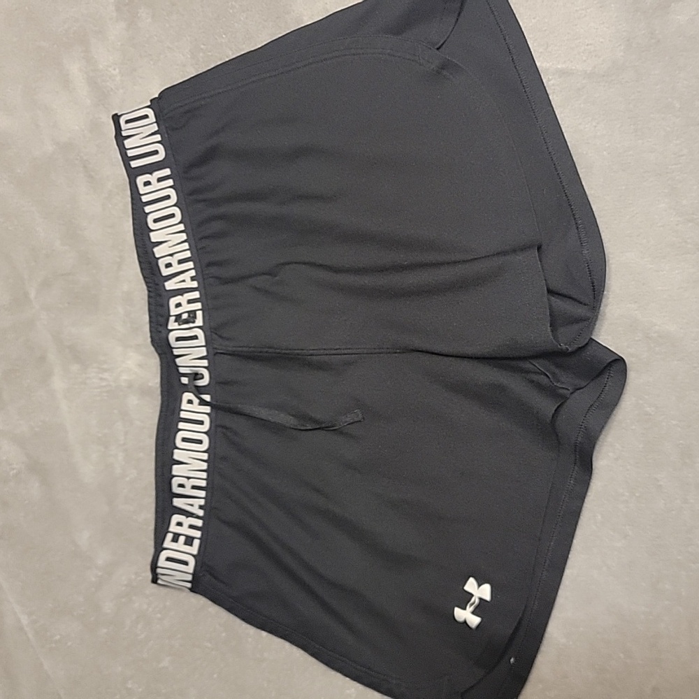 Black under armour shorts